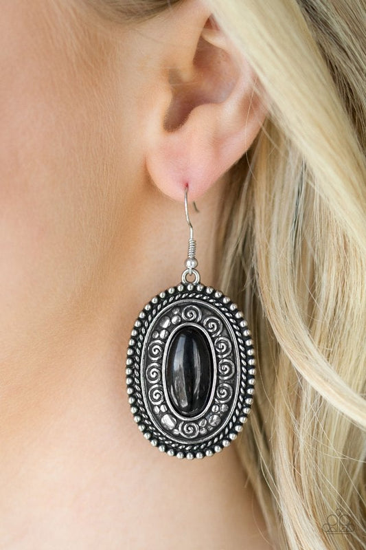 Haute Hacienda - Black