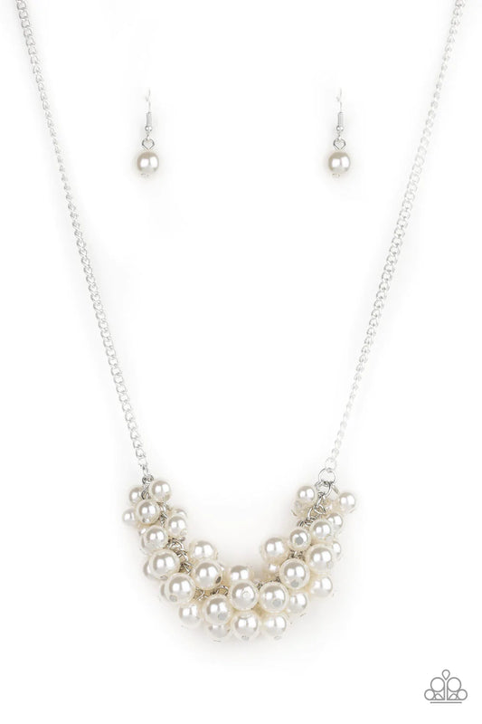 Grandiose Glimmer - White